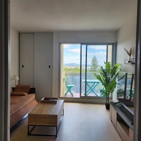 Le Sunset Acces Direct Port Et A 5 Min De La Carnon Apartment *